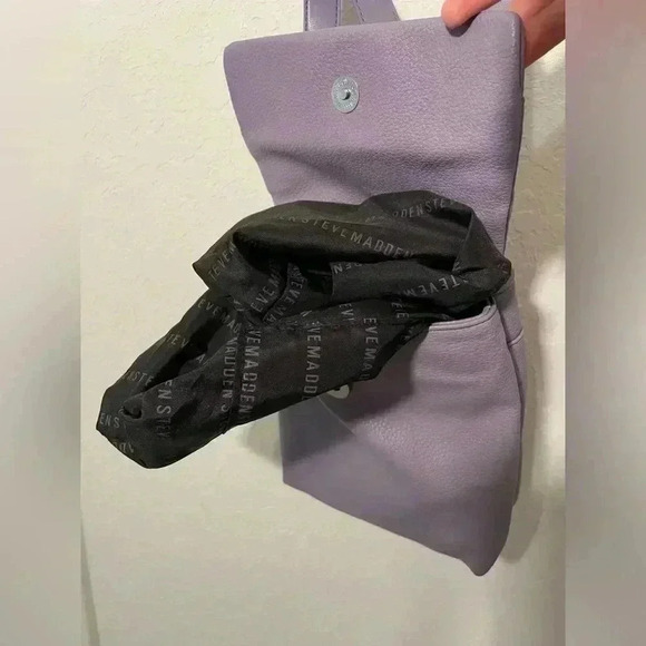 Steve Madden Toni Convertible Crossbody Shoulder Bag in Iris Purple - Picture 5 of 7